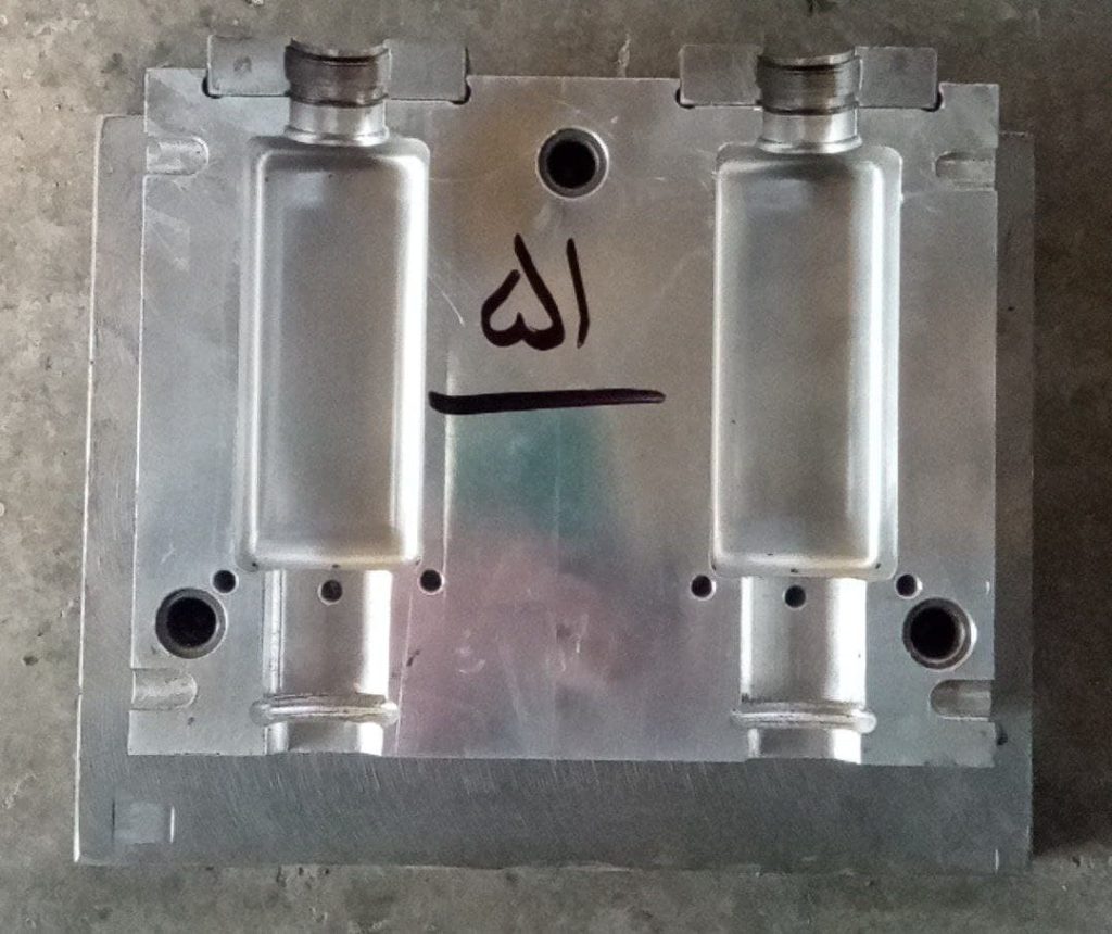 قالب تولید بطری ۱۲۰ سی سی کتابی