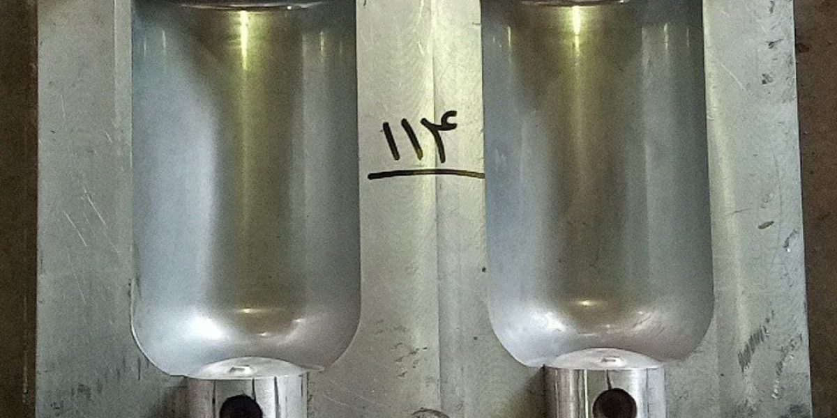 قالب تولید بطری۵۰۰ سی سی شهیدی